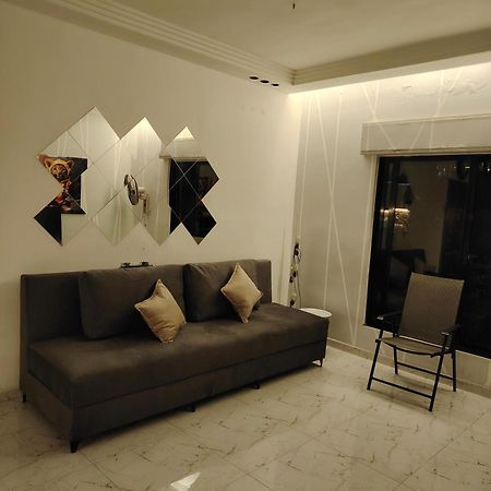 Abu Alzoz Home سكن مشترك Amman Exteriör bild