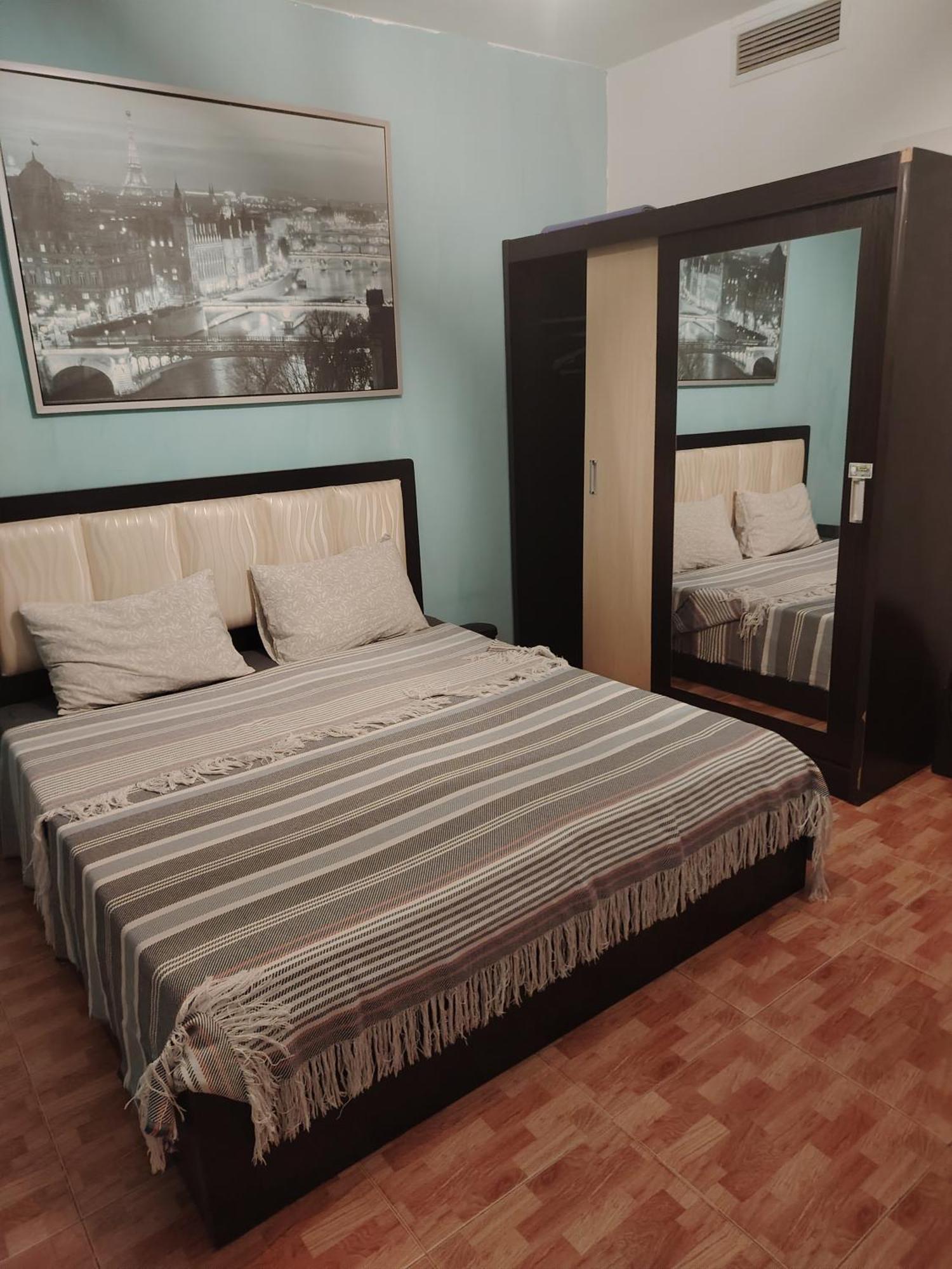 Abu Alzoz Home سكن مشترك Amman Rum bild